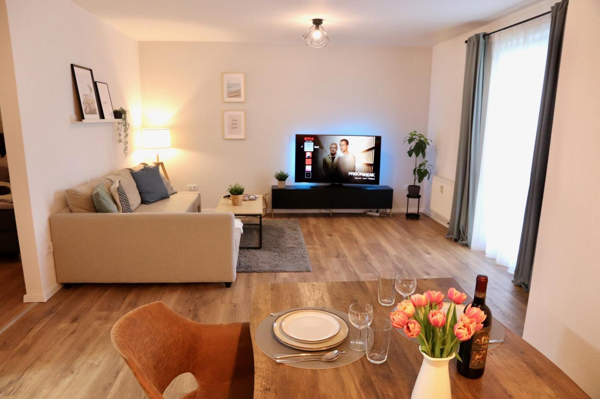 Geraeumiges 2R City-Apartment Uninaehe Mit Tv Streaming, Terrasse 마그데부르크 외부 사진