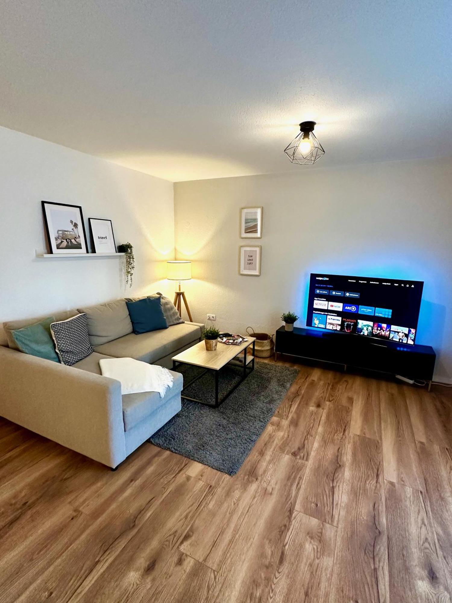 Geraeumiges 2R City-Apartment Uninaehe Mit Tv Streaming, Terrasse 마그데부르크 외부 사진